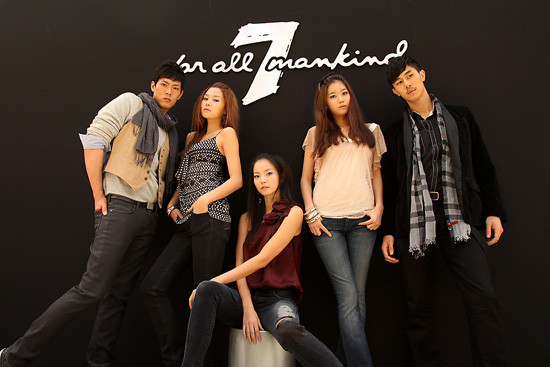세븐포올맨카인드 09 F/W Collection 개최